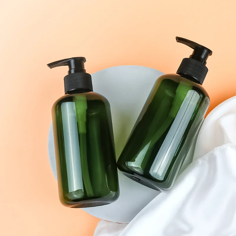 300ml 500ml Large Volume PET Plastic Bottle with Lotion Pump Plastic Cosmetic Bottle for Shampoo and Conditioner Packaging