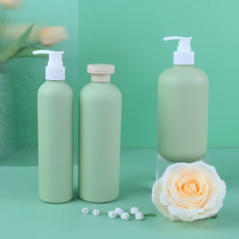 Luxury 280ml 400ml 500ml Frosted Matte Green Soft Touch Squeeze Hotel Shampoo Shower Gel Container HDPE Empty Plastic Bottle With Disc Cap
