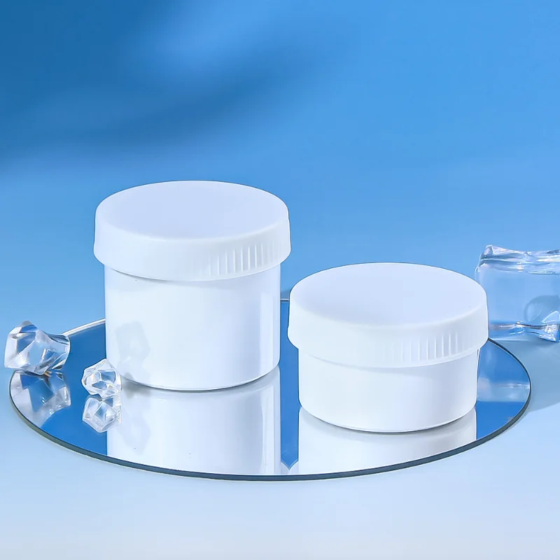 Empty Plastic Cosmetics Round Jars 30ml 50ml Body Eye Cream Skincare Food Grade PP Screw Top Ice Cream Jar