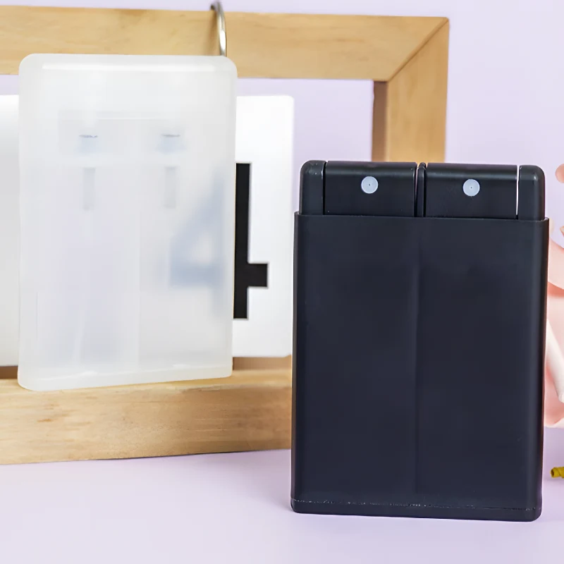 30ml Wholesale Double Sprayer Card 1oz Plastic Colorful Black Credit Card Perfume Bottle